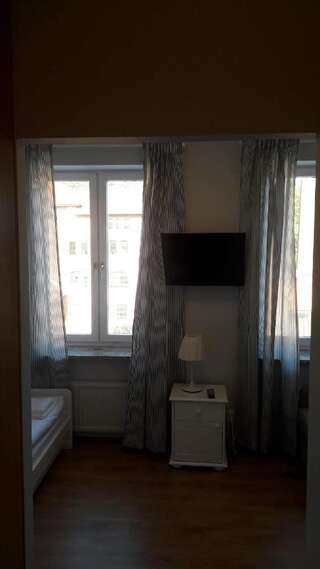 Отели типа «постель и завтрак» Kamieniczka Нидзица Двухместный номер с 1 кроватью и собственной ванной комнатой-4